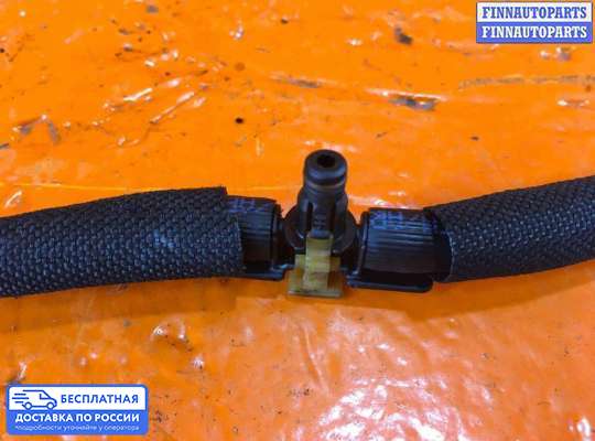 Топливопровод (топливная магистраль) на Volkswagen Passat B7 (36)