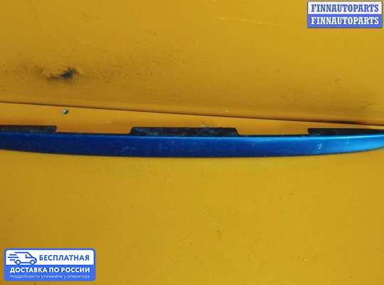 Планка подсветки номера на Toyota Yaris Verso