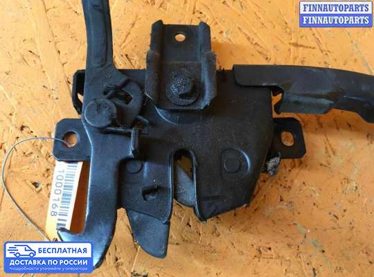 Замок капота на Hyundai Terracan