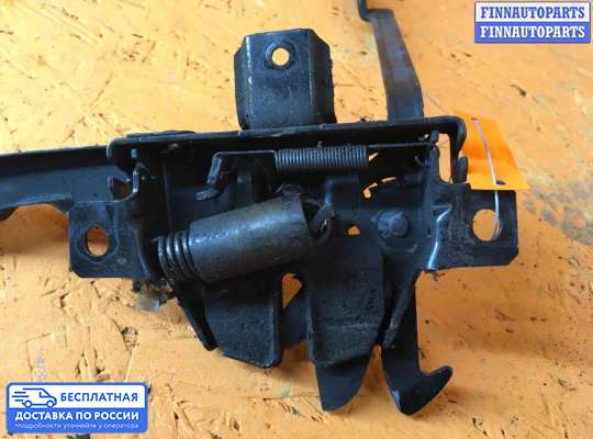 Замок капота на Hyundai Terracan