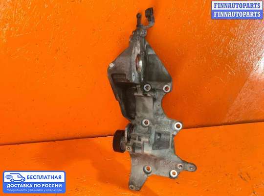 Кронштейн ДВС (лапа) на Volkswagen Passat B7 (36)