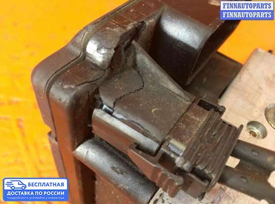 Блок ABS на SEAT Toledo II (1M2)