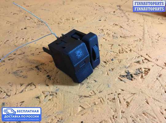 Переключатель света на Volkswagen Passat B3 (35i)
