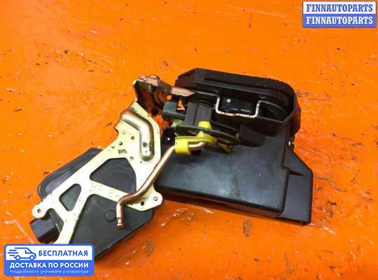 Замок боковой двери на Hyundai Terracan