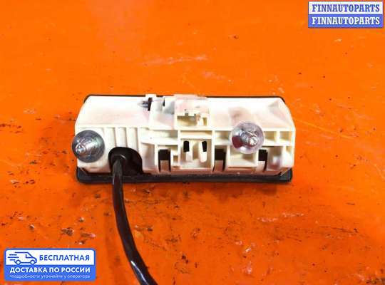Камера обзора на Volkswagen Passat B7 (36)