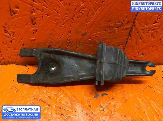 Вилка сцепления на Renault Megane II