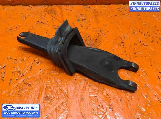 Вилка сцепления на Renault Megane II