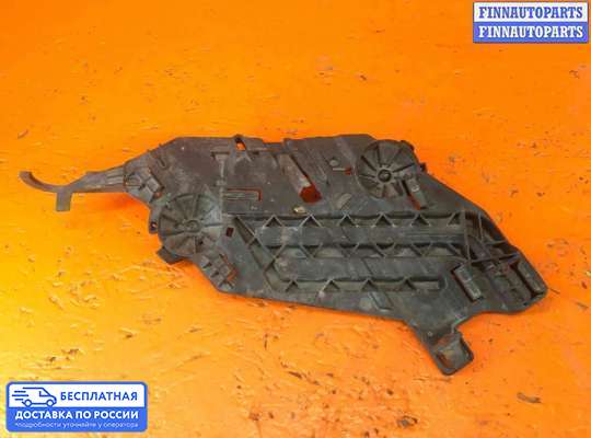 Кронштейн фары на Skoda Octavia (1Z, A5)