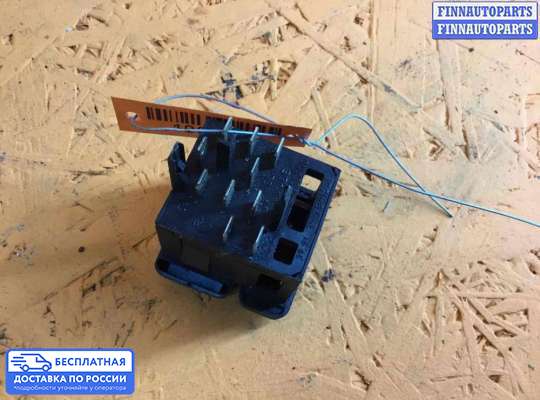 Переключатель света на Volkswagen Passat B3 (35i)