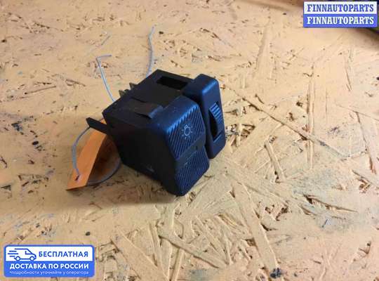 Переключатель света на Volkswagen Passat B3 (35i)