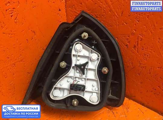 Фонарь задний на Mitsubishi Carisma