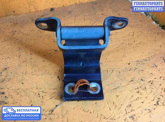 Петля крышки багажника на Jeep Cherokee II / Liberty (KJ)