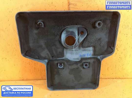 Крышка ДВС (декоративная) на Jeep Cherokee II / Liberty (KJ)