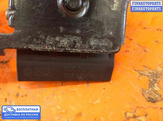 Замок капота на Volkswagen Touran I (1T)