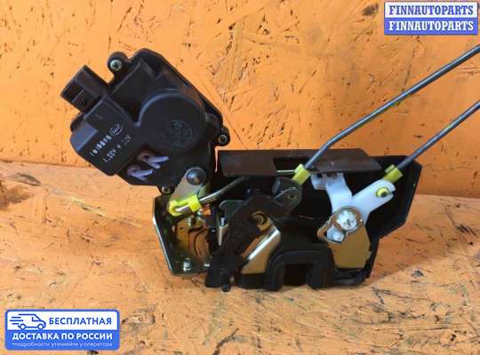 Замок боковой двери на Hyundai Terracan