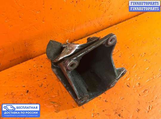 Кронштейн КПП на Audi A4 (8E/8H, B6)