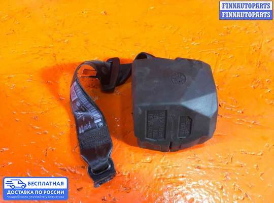 Ремень безопасности на Volkswagen Passat B7 (36)