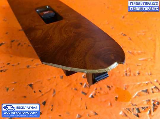 Кнопки стеклоподьемника на Hyundai Terracan