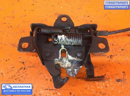 Замок капота на Hyundai i30 I (FD)