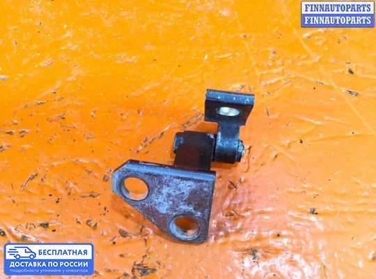 Петля двери на Volkswagen Passat B7 (36)