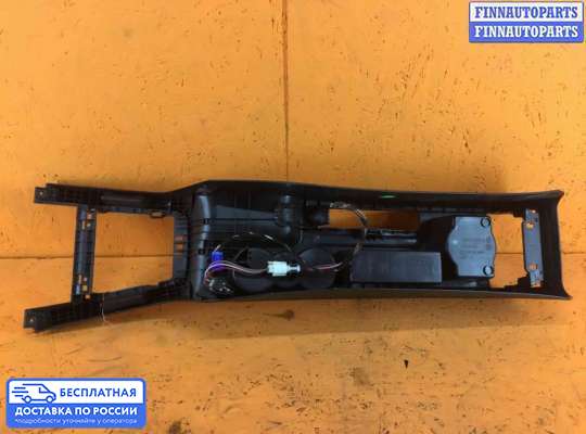 Консоль салона на Skoda Octavia (1Z, A5)