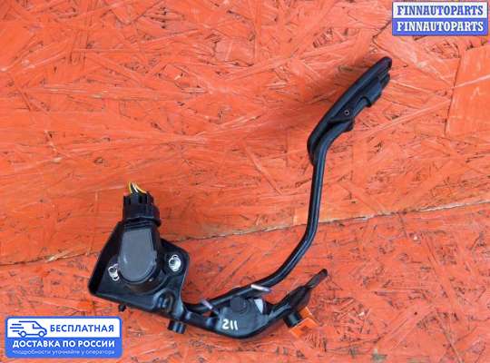 Педальный узел (педаль) на Toyota Avensis II (T250)