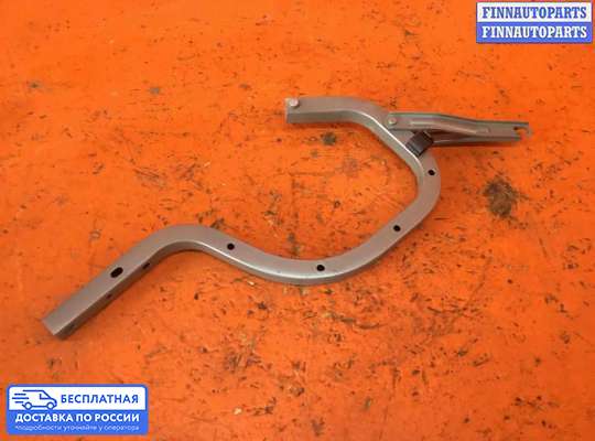Петля крышки багажника на Toyota Camry XV30