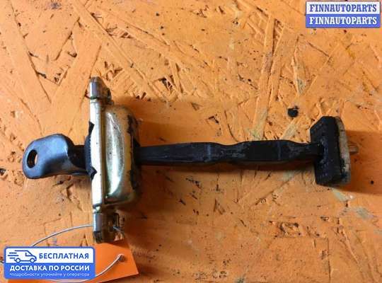 Ограничитель двери на Hyundai Terracan