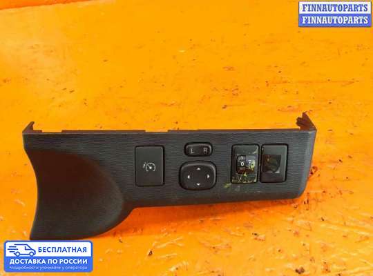 Кнопки на Toyota Avensis III (T270)