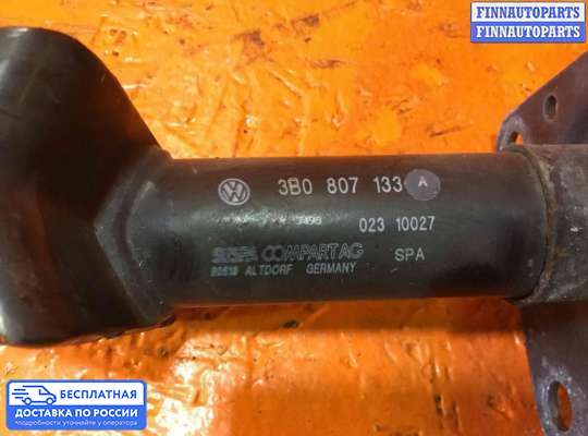 Кронштейн бампера на Volkswagen Passat B5 (3B)
