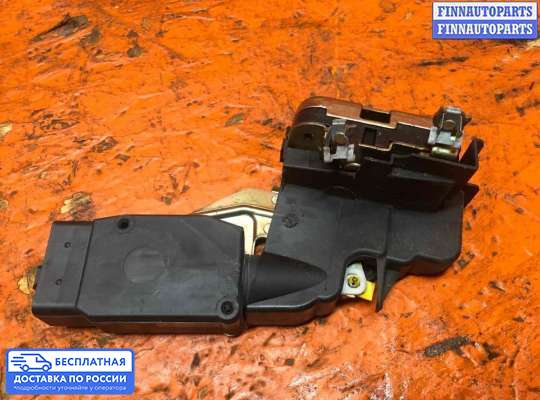 Замок боковой двери на Mitsubishi Carisma