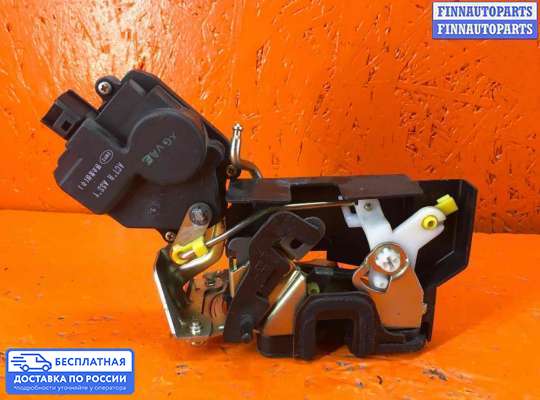 Замок боковой двери на Hyundai Terracan