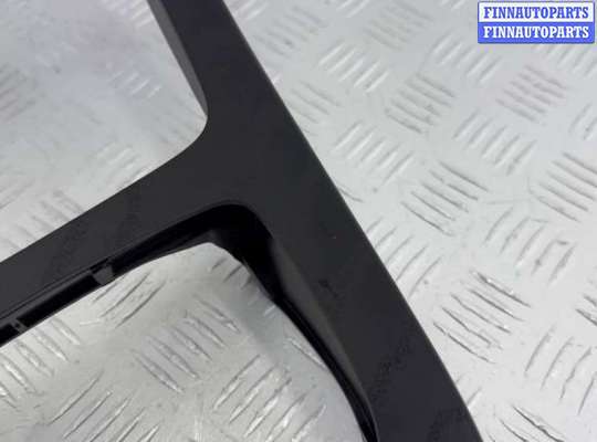 купить Консоль салона (кулисная часть) на Mercedes E W213