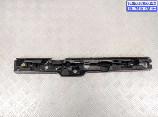 Кронштейн крепления порога BM1995490 на BMW 5 G30/G31