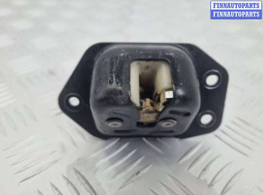 купить замок багажника на NISSAN Juke