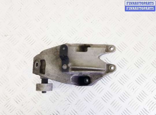 купить кронштейн двигателя на BMW X4 G02