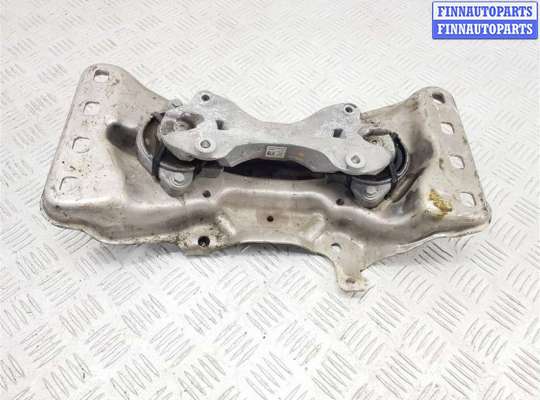 Подушка крепления КПП MB879023 на Mercedes E W213