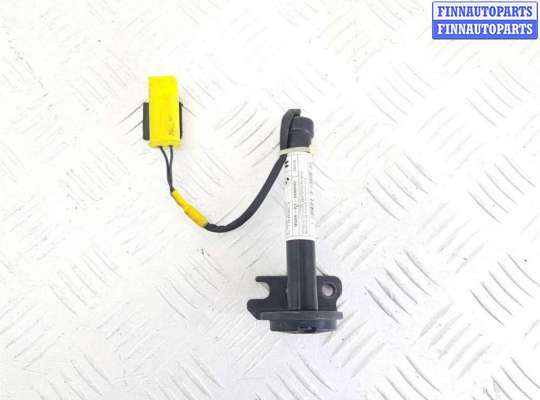 Пиропатрон петли капота BM3256110 на BMW 5 G30/G31