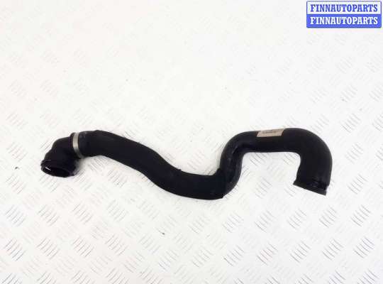 Купить Патрубок радиатора на BMW 6 F06/F12/F13 Патрубок радиатора BM3680876 на BMW 6 F06/F12/F13