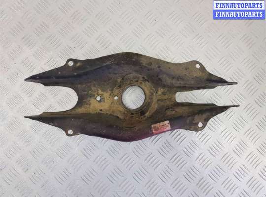 купить Рычаг задний правый на Mercedes C W205