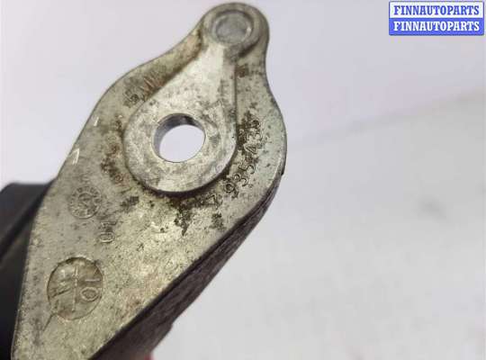 купить Кронштейн глушителя на BMW X7 G07