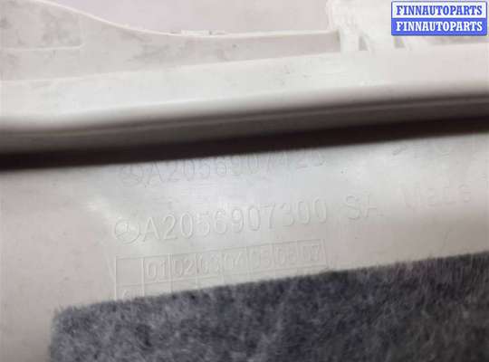 купить Обшивка стойки центральной правой на Mercedes C W205