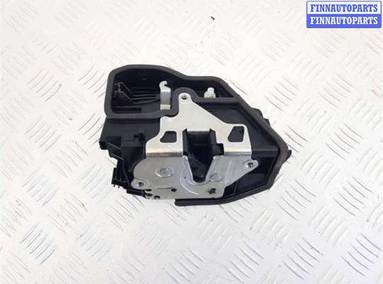 Замок боковой двери на BMW 3 (F30/F31)