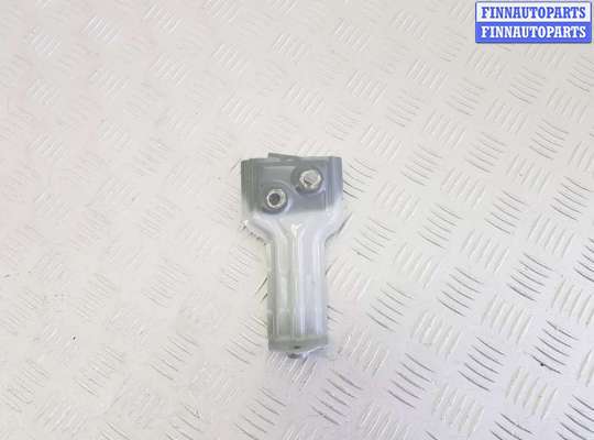 купить Кронштейн крепления крыла переднего правого на BMW X3 G01