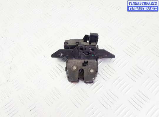 замок багажника OP2260466 на Opel Zafira C