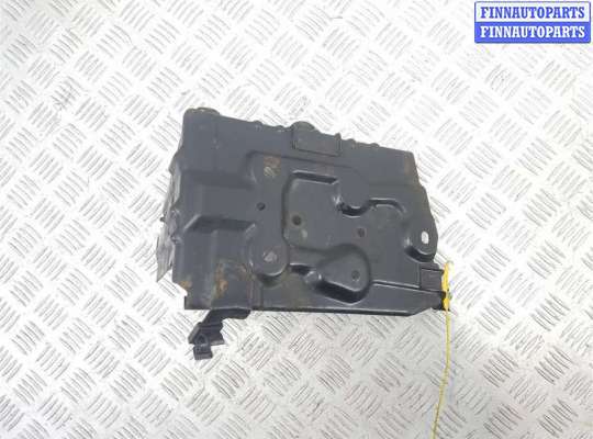 полка аккумулятора NS453772 на NISSAN Primera