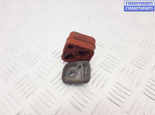 купить Кронштейн глушителя на BMW 7 G11/G12