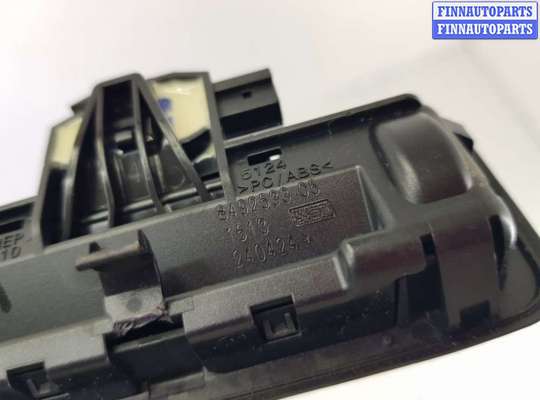 купить кнопка открытия багажника на BMW 4 G26