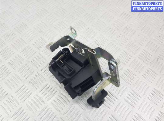 купить Кронштейн полки багажника на BMW 5 G30/G31