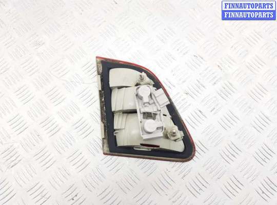 купить Фонарь крышки багажника правый на Mercedes B W245